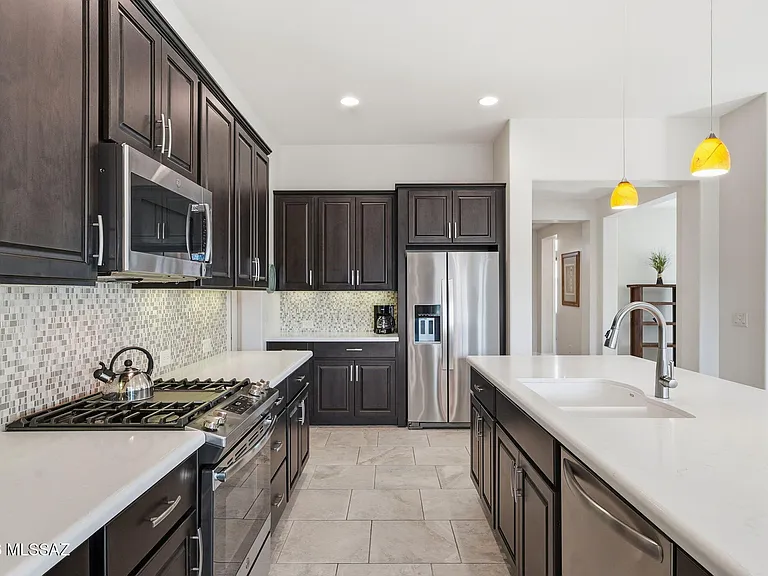61295 E Flint Dr — Photo 13