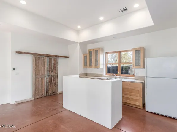 1012 S 8th Ave, Tucson, AZ 85701