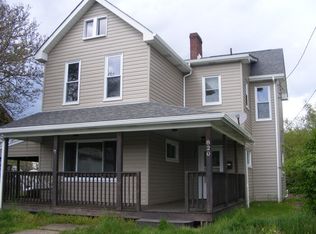 820 3rd St, Rochester, PA 15074