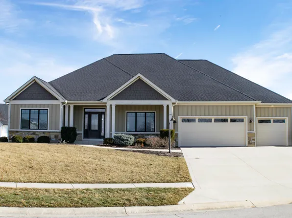 15208 Candlestick Ct, Fort Wayne, IN 46814