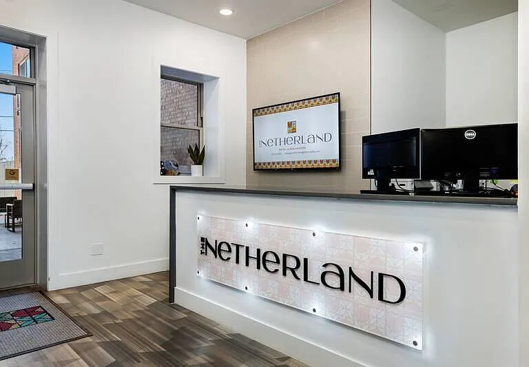The Netherland Apartments — Photo 29