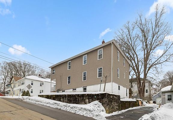 4th image of 404 High St