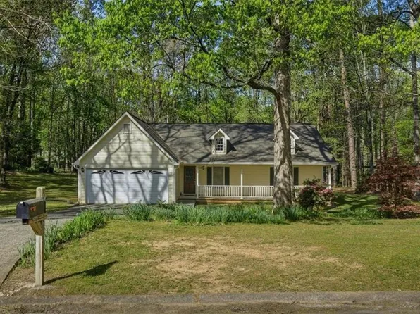 9173 Snipe Ln, Jonesboro, GA 30236