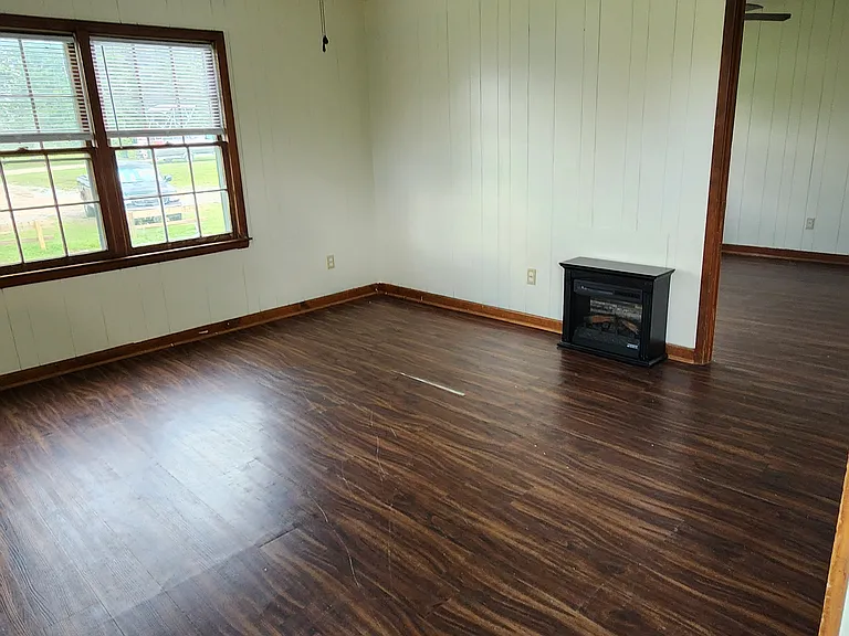 Living room, with entry into master bedroom