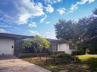 915 N Lakeshore Blvd, Lake Wales, FL 33853