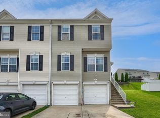 206 Pennshire Dr, Lancaster, PA 17603