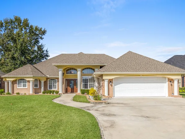 4012 Woodcrest Ln, Lake Charles, LA 70605