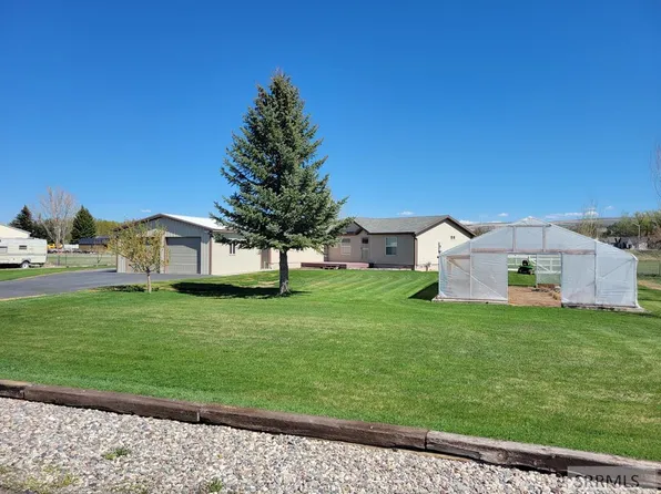 3125 S Niel Dr, Idaho Falls, ID 83406