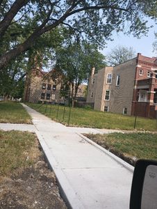 657 N Pine Ave, Chicago, IL, 60644