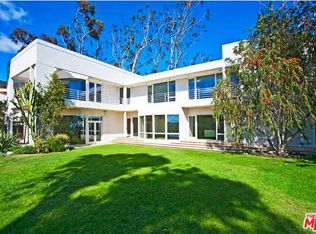 3633 Serra Rd, Malibu, CA 90265