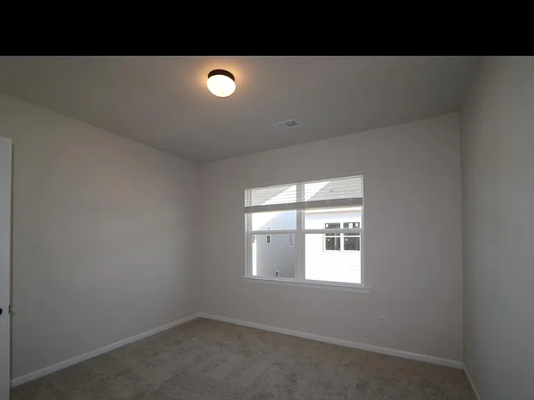 5822 Strathmore Ct — Photo 4