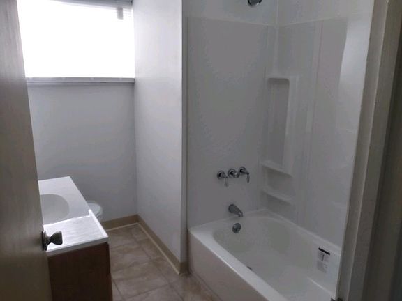 3rd image of 3717 Palmerston Ave