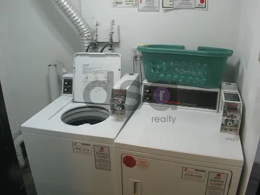 Rented by DSA Realty | media 19