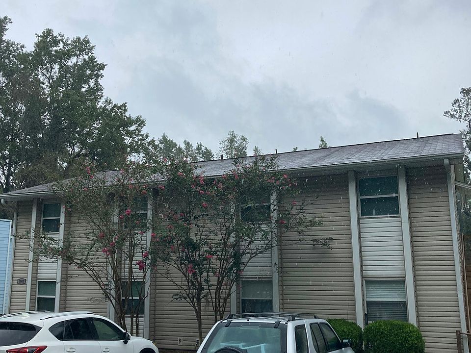1st image of 3001 Oak Hammock Ln APT A