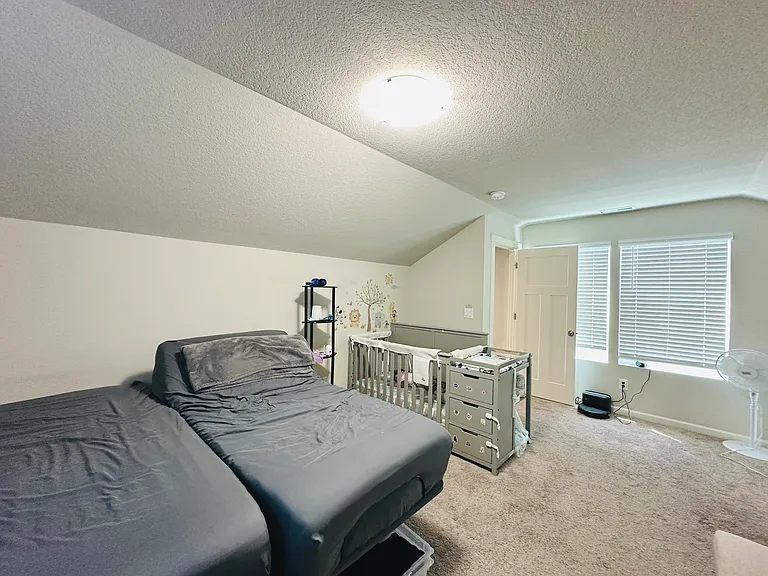 8201 SE Crabapple St — Photo 41