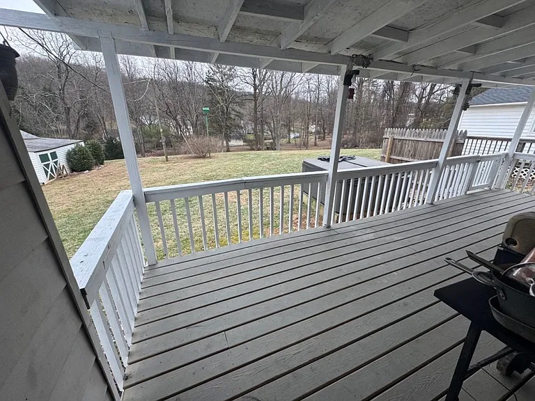 5327 Lee Hwy #A — Photo 13