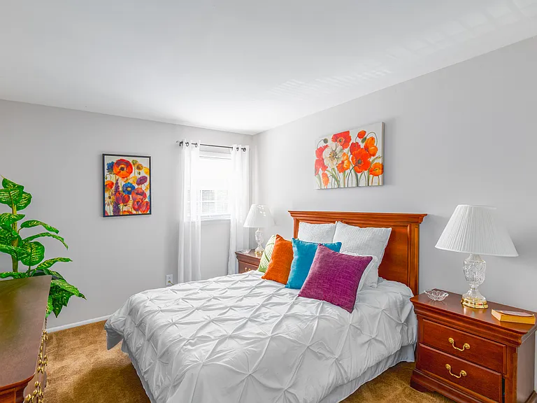 Abbey Walk Apartments — Photo 11