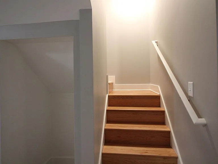128 Gold Ave SW — Photo 11