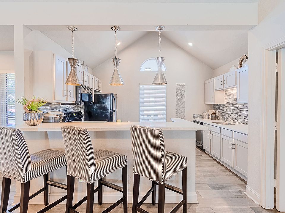 Amherst Apartments 1121 Amherst Dr Bedford TX Zillow