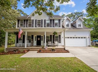 122 Forest Ln, Swansboro, NC 28584