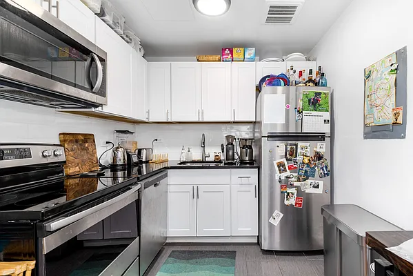 Rented by Corcoran | media 22