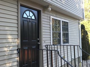 3 Knoll St, Attleboro, MA 02703