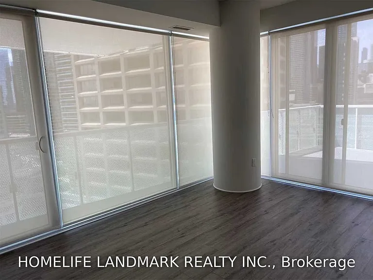 15 Queens Quay St E #1607 — Photo 9
