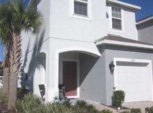 7015 Summer Holly Pl, Riverview, FL 33578