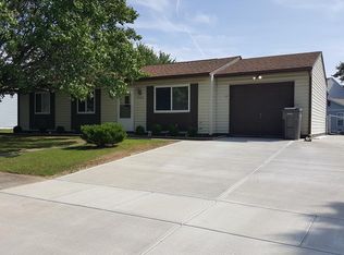 3523 Pleasant Creek Dr, Indianapolis, IN 46227