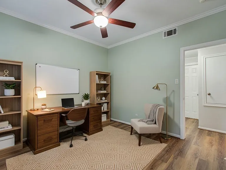 11711 Memorial Dr #188 — Photo 15