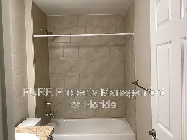 14010 SW 79th Ter — Photo 21