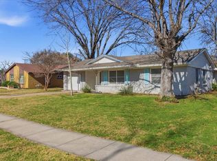 3131 Longmeade Dr, Farmers Branch, TX 75234