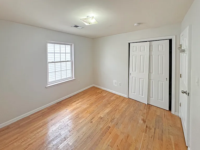 328 Broadway #2 — Photo 3