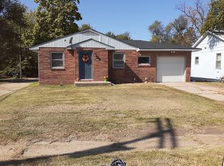 1115 N Forrest St, Hutchinson, KS 67501
