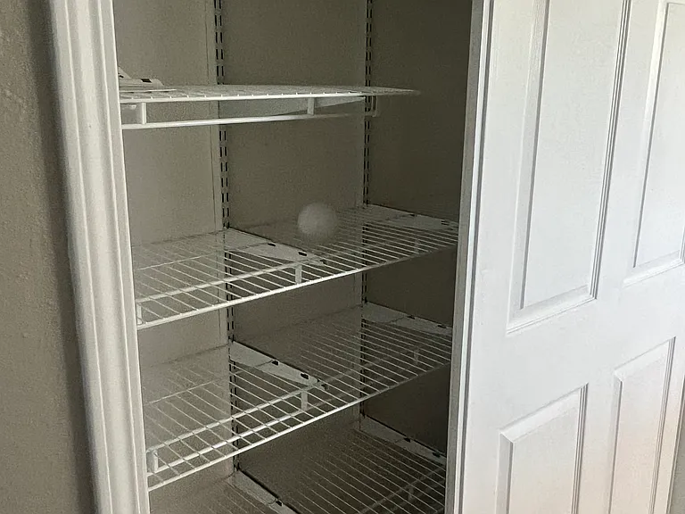 304 Palm Dr — Photo 13