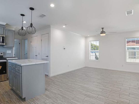 4th image of 1145 Castleberry Rd #C194