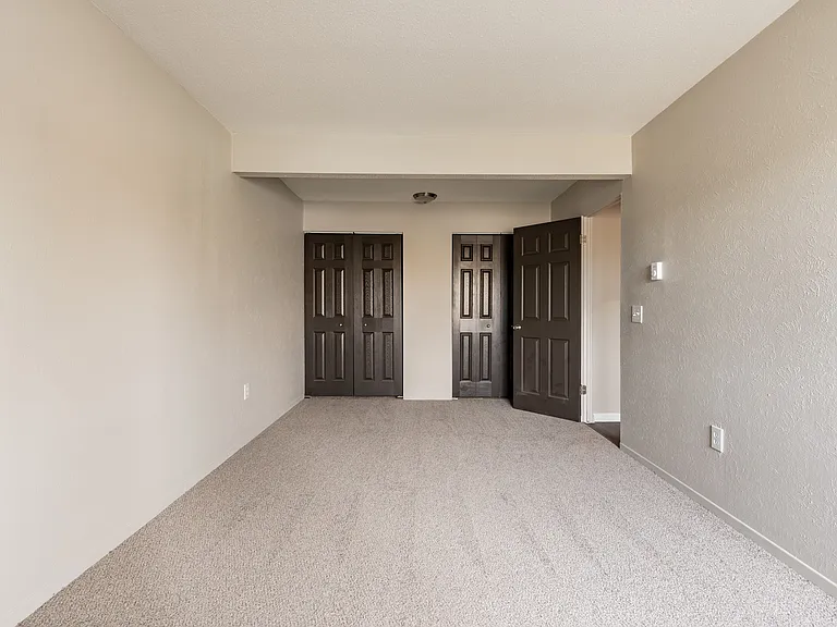 2BR, 1BA - 800SF- Primary Bedroom