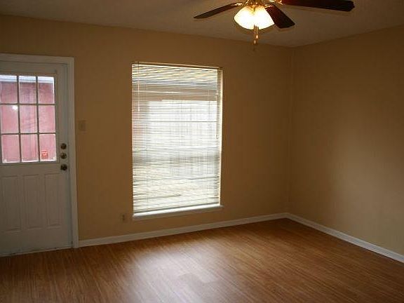 4th image of 4917 Delwood St APT B6