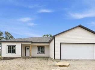 920 5th St, Osawatomie, KS 66064