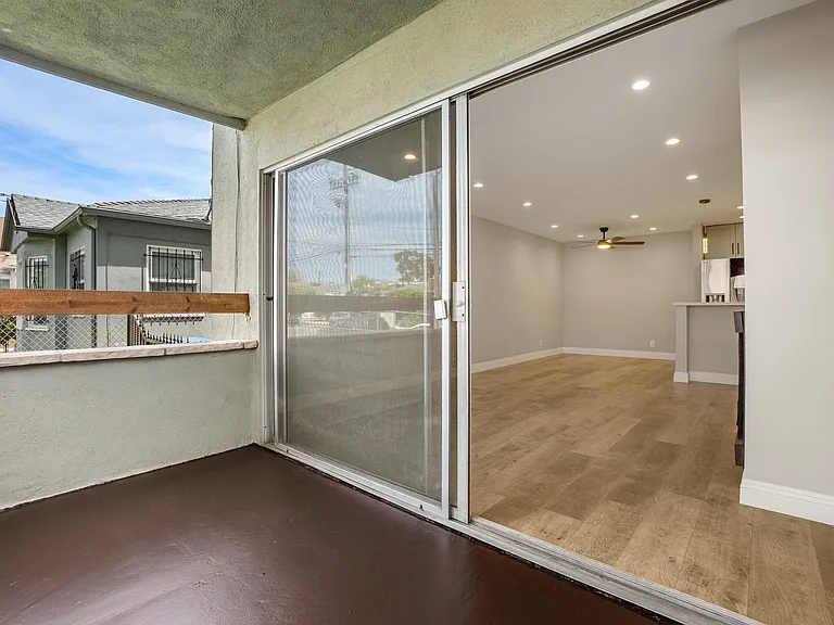 Leyden Apartments — Photo 32
