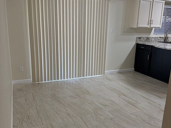 5th image of 1120 S Hazelton Ln