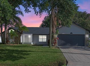 1484 Alberni St NW, Palm Bay, FL 32907