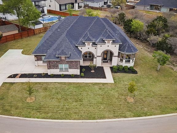 3rd image of 169 Storm Way