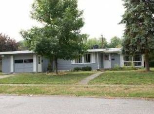3110 Essex Dr, South Bend, IN