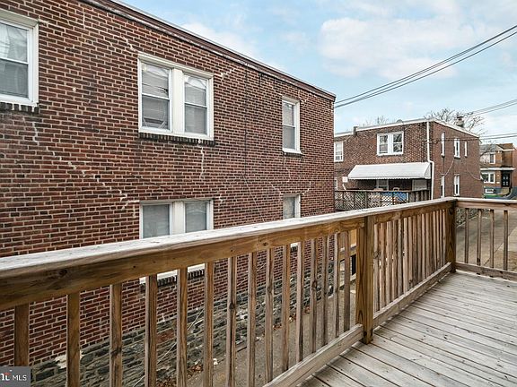 3rd image of 5824 Woodcrest Ave