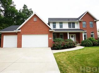 16049 Forest Ln, Findlay, OH 45840