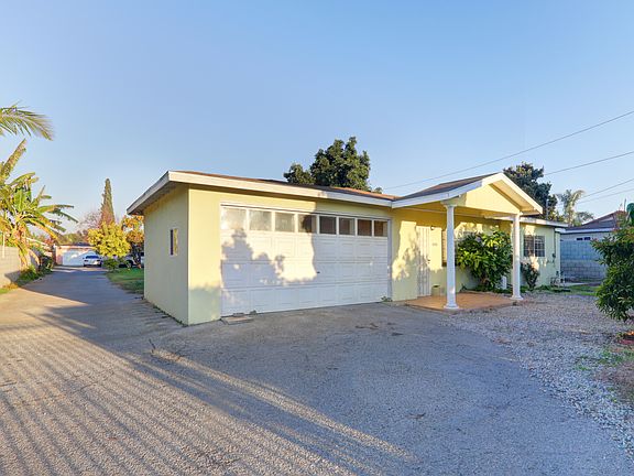 3rd image of 2045 Parkway Dr
