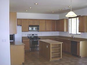 3rd image of 43481 W Bailey Dr