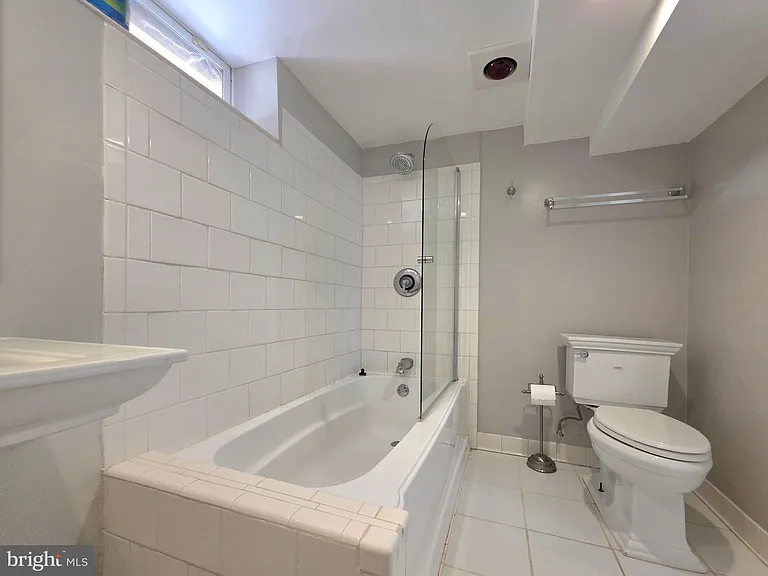 6012 Williamsburg Rd — Photo 21
