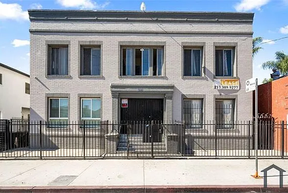 4309 S Main St #101 — Photo 2